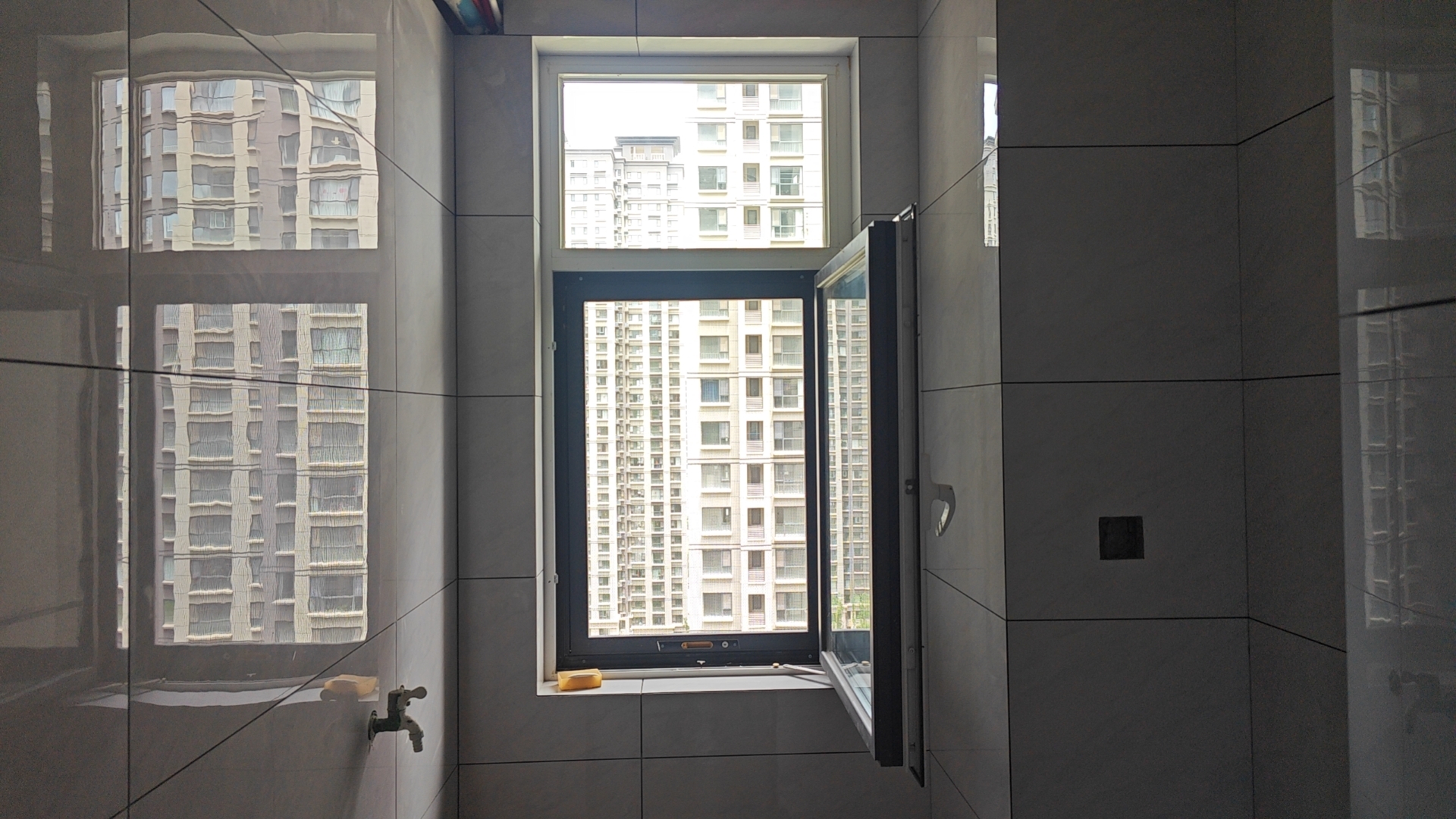 雍华公馆B区148m²